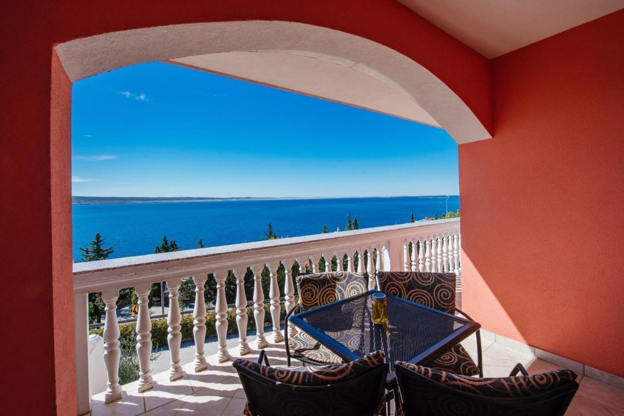 Apartments By The Sea Starigrad, Paklenica - 16421 Экстерьер фото